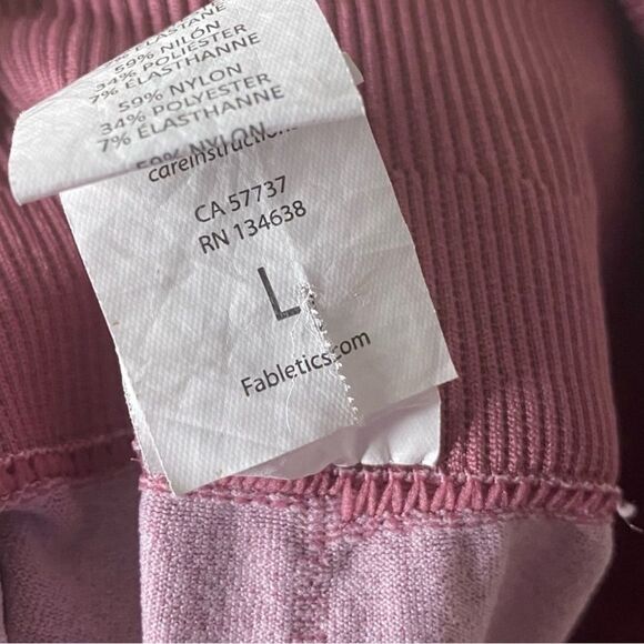 Fabletics Demi Lovato Seamless High Rise Legging - Picture 9 of 9